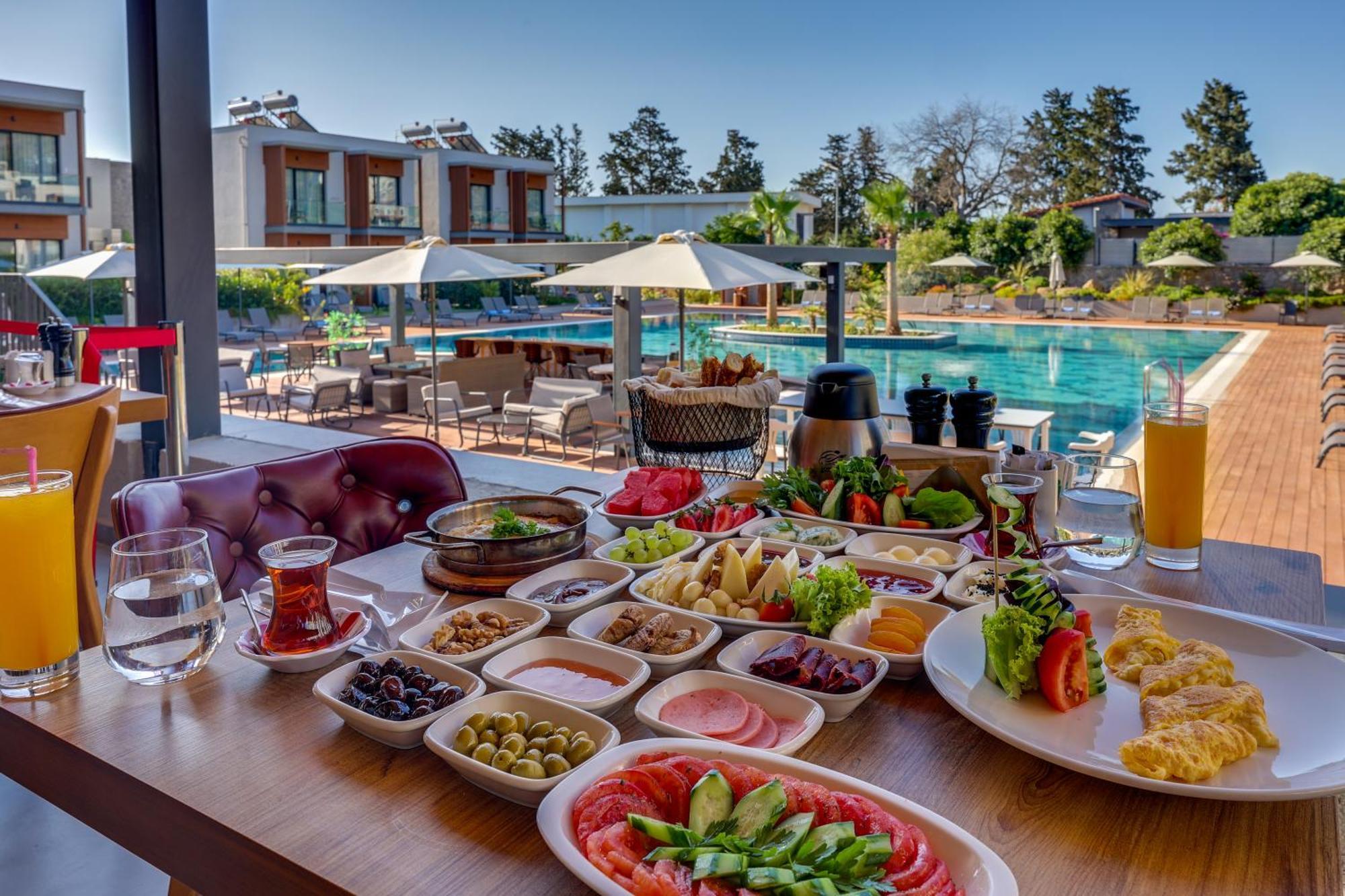 Celeste Bella Luxury Hotel & Spa Ortakent Exterior photo